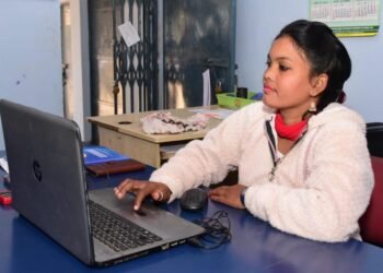 लखपति दीदी दिव्या निषाद को मिला गणत्रंत दिवस पर राष्ट्रपति भवन में जाने का मौका