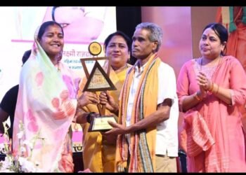 मड़ई मेला का शुभारंभ, प्रदर्शनी स्टॉल को देखने प्रदेशभर से पहुंच रहे लोग