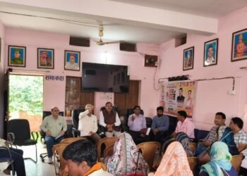 फसल चक्र अपनाएं और खेत के चारों ओर गेंदा फूल लगाएं: लक्ष्मीनारायण