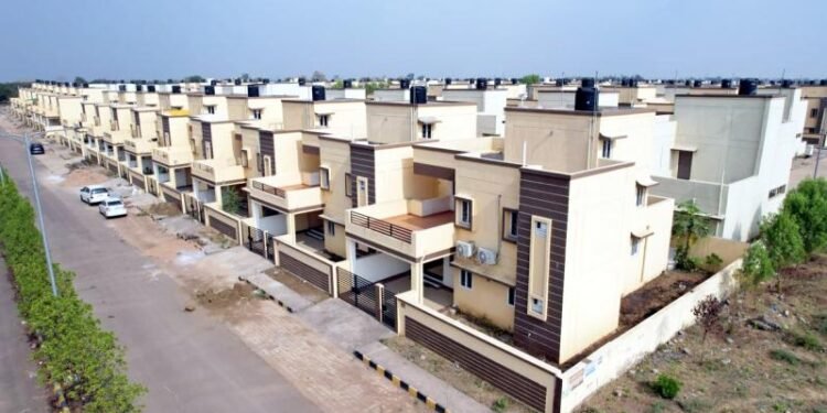 हितग्राहियों को बड़ी राहत: अब गृह निर्माण मंडल की संपत्तियों का फ्री-होल्ड का रास्ता साफ, डायवर्सन की बाध्यता खत्म