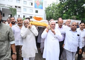 संघ के वरिष्ठ प्रचारक श्री शांताराम को अंतिम विदाई, जनसैलाब ने दी भावभीनी श्रद्धांजलि