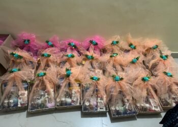 बिहान की दीदियों ने रचा आत्मनिर्भरता का नया उत्सव, संगिनी ब्रांड के दीपावली गिफ्ट हैम्पर्स की धूम