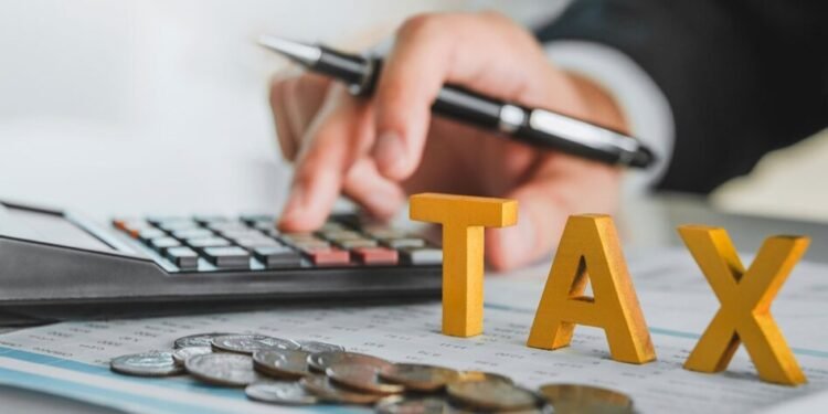 लेट फीस के साथ 31 दिसंबर तक फाइल करें ITR, नहीं करने पर इनकम टैक्स विभाग भेज सकता है नोटिस