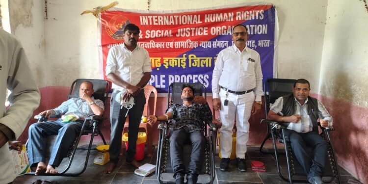 रक्तदान एक महान सेवा, कई जरूरतमंद मरीजों को नया जीवन मिल सकता है-प्रदेशाध्यक्ष गणेश चन्द्र दुबे