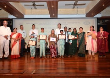 AIIMS रायपुर और श्री सत्य साई ट्रस्ट ने किया अनुसंधान सहयोग के लिए MoU पर हस्ताक्षर