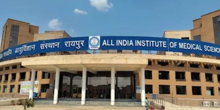 AIIMS रायपुर में भी शुरू हुआ HPV टीकाकरण