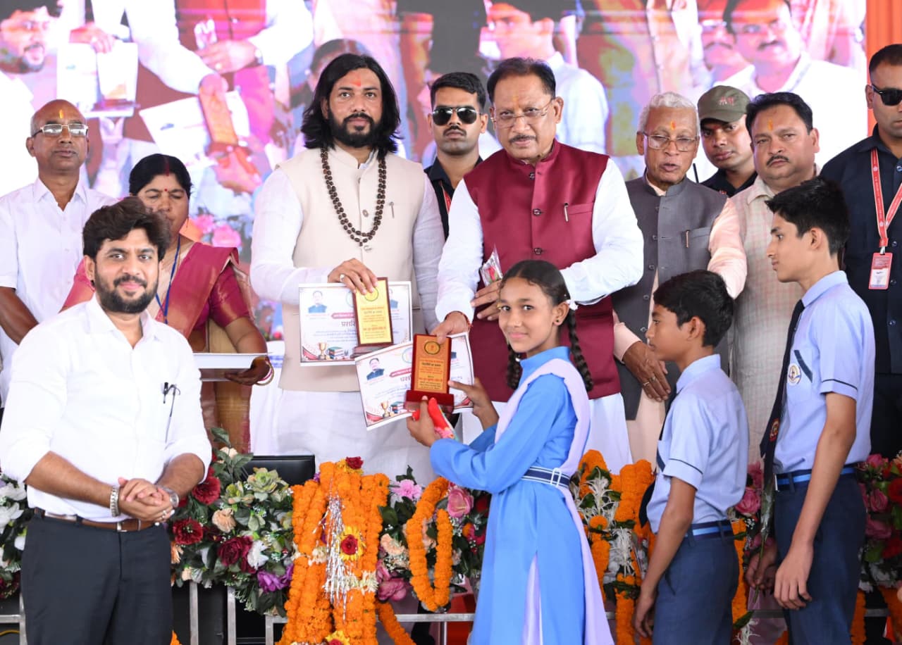 आरंग विधानसभा को 128 करोड़ रुपये से अधिक के विकास कार्यों की सौगात, मुख्यमंत्री ने की कई घोषणाएं