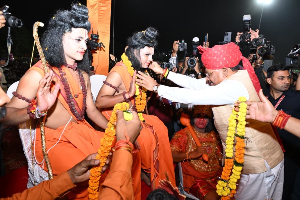 सत्य और धर्म की विजय का शाश्वत संदेश देता है विजयादशमी का पर्व : मुख्यमंत्री  विष्णु देव साय